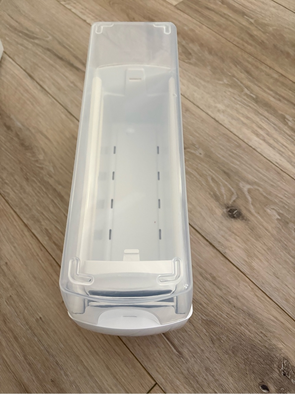The First Years Breastflow Milk Storage Organizer - 4 count - Picture 2 of 8